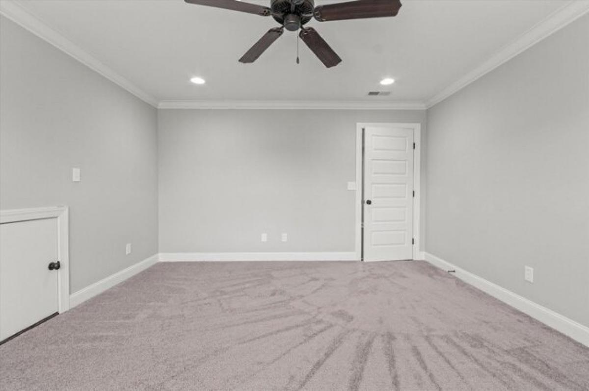 Picture of Home For Sale in Athens, Alabama, United States