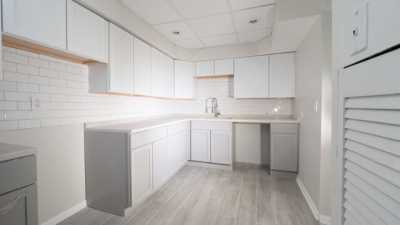 Home For Sale in Chicago, Illinois