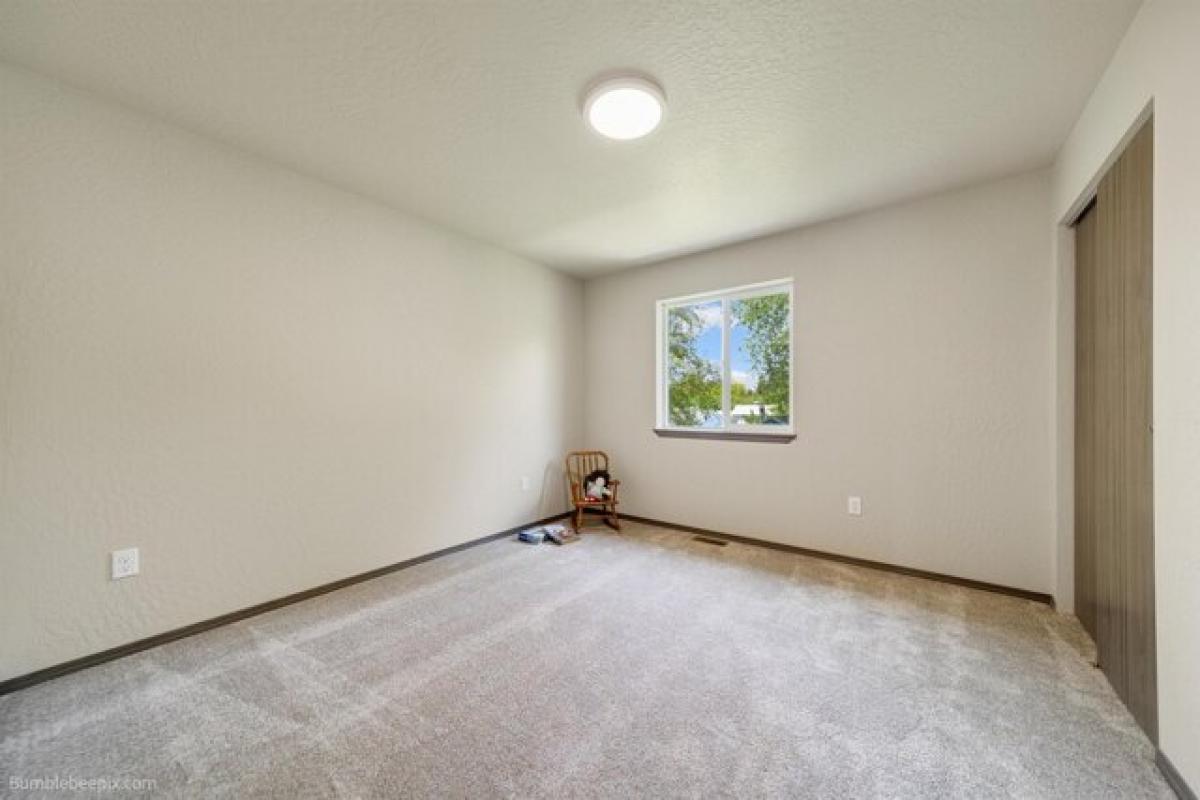 Picture of Home For Sale in Spokane Valley, Washington, United States