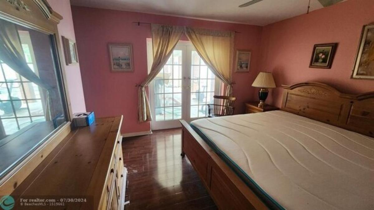 Picture of Home For Sale in Cutler Bay, Florida, United States