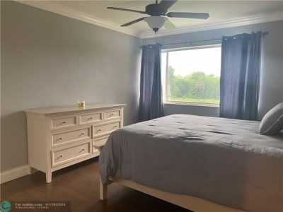 Home For Rent in Lake Worth, Florida