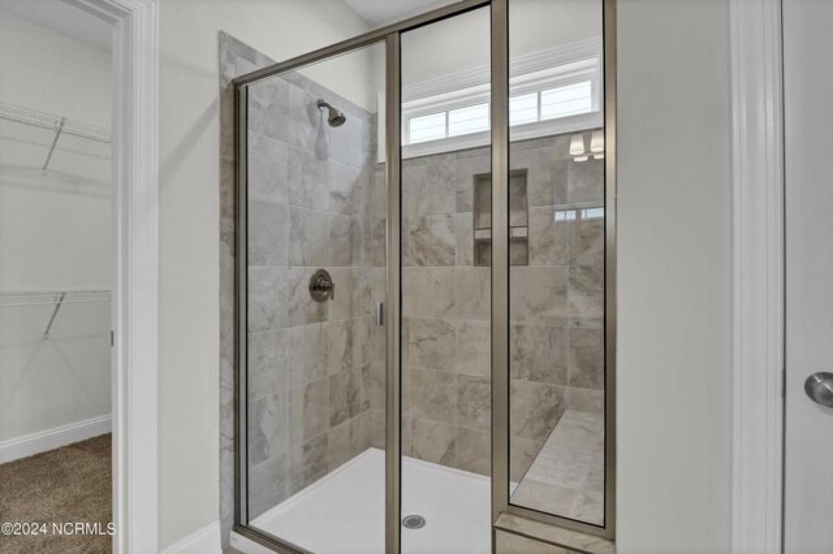 Picture of Home For Sale in Wilmington, North Carolina, United States