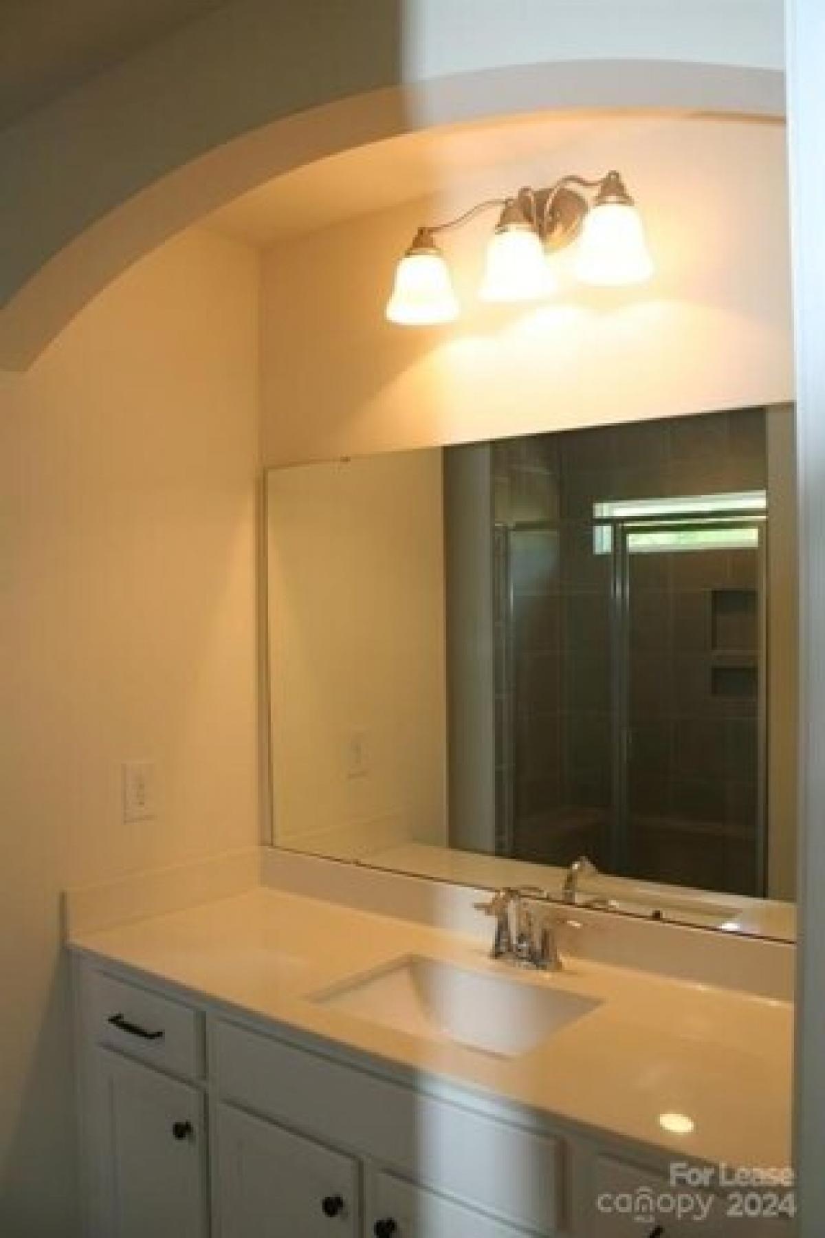 Picture of Home For Rent in Charlotte, North Carolina, United States