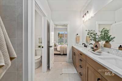 Home For Sale in Meridian, Idaho