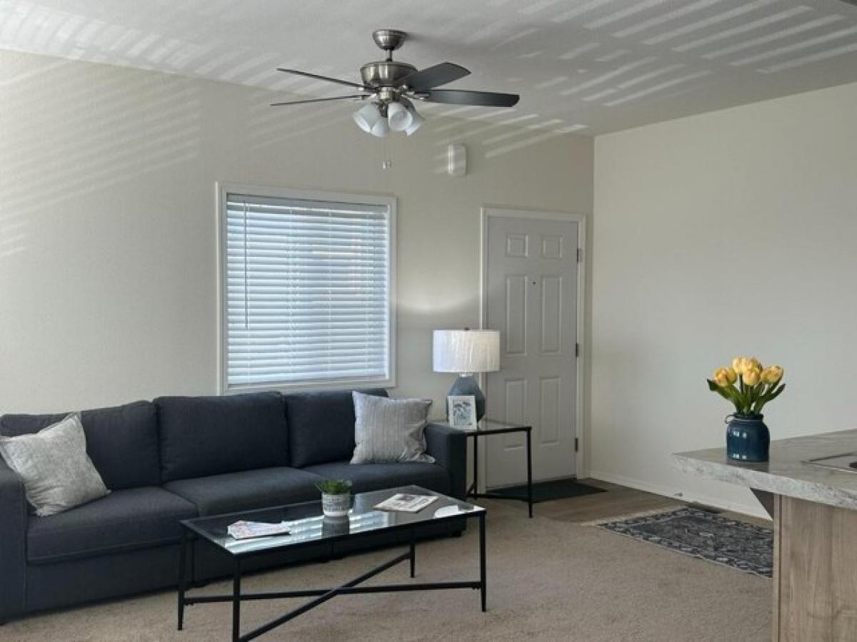 Picture of Home For Sale in Redding, California, United States