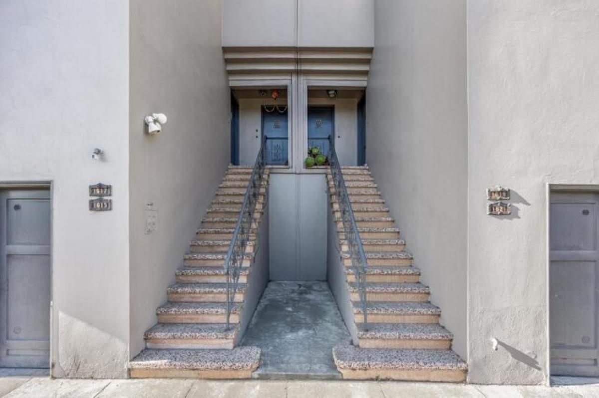 Picture of Home For Sale in San Francisco, California, United States