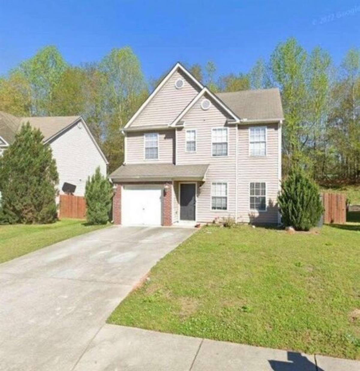 Picture of Home For Sale in Union City, Georgia, United States