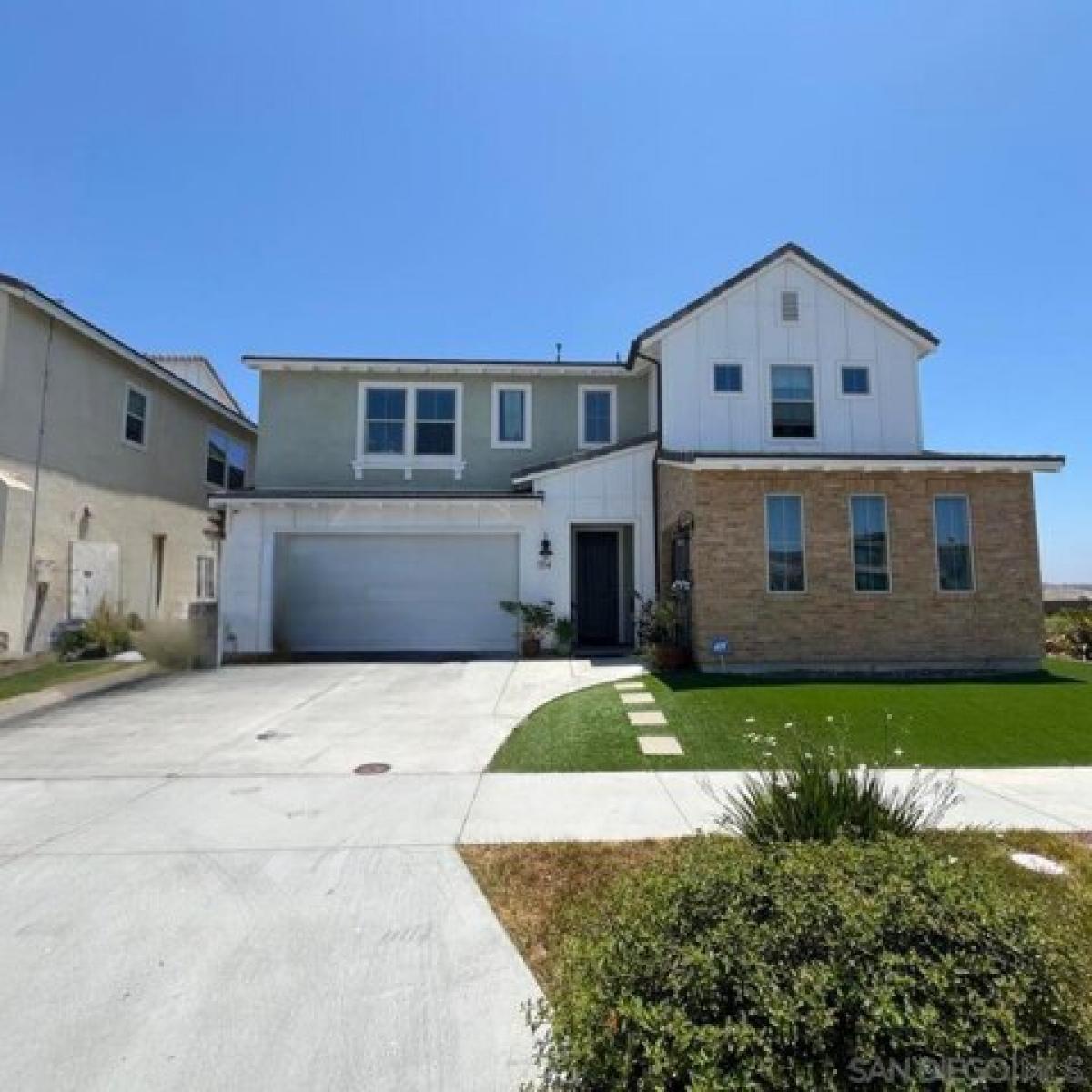 Picture of Home For Sale in Chula Vista, California, United States