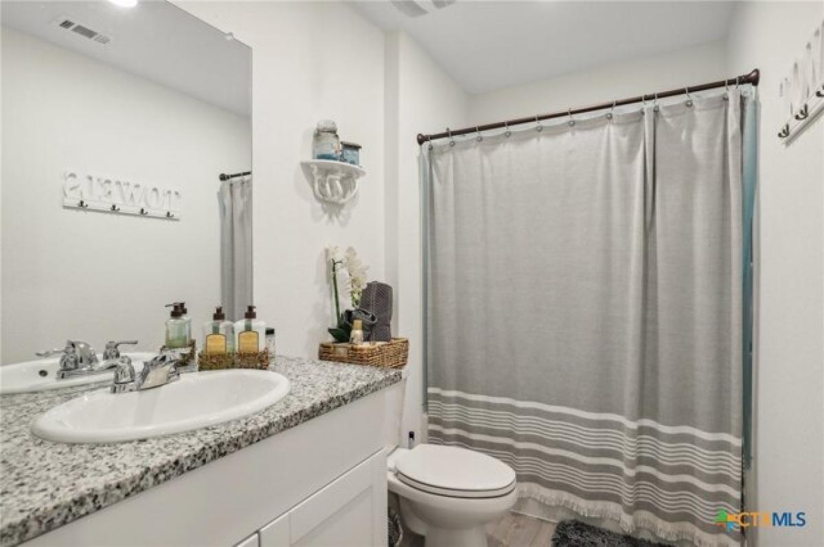 Picture of Home For Sale in New Braunfels, Texas, United States