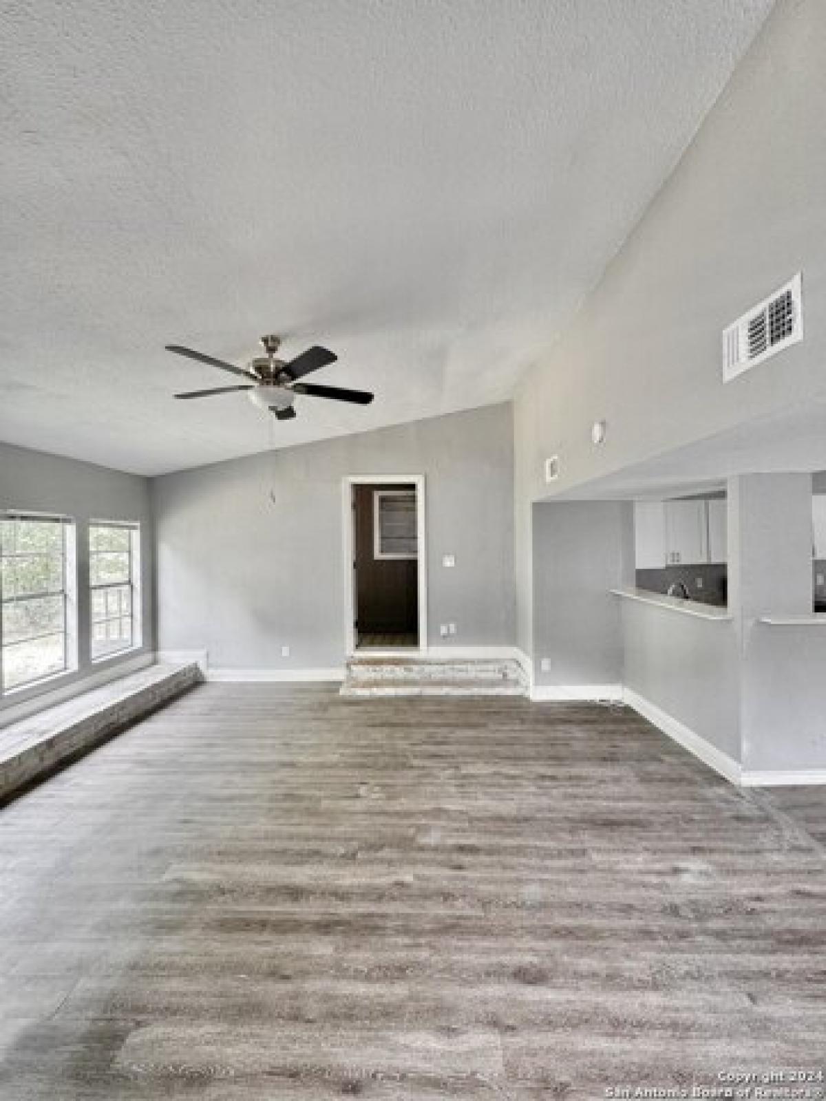Picture of Home For Rent in San Antonio, Texas, United States
