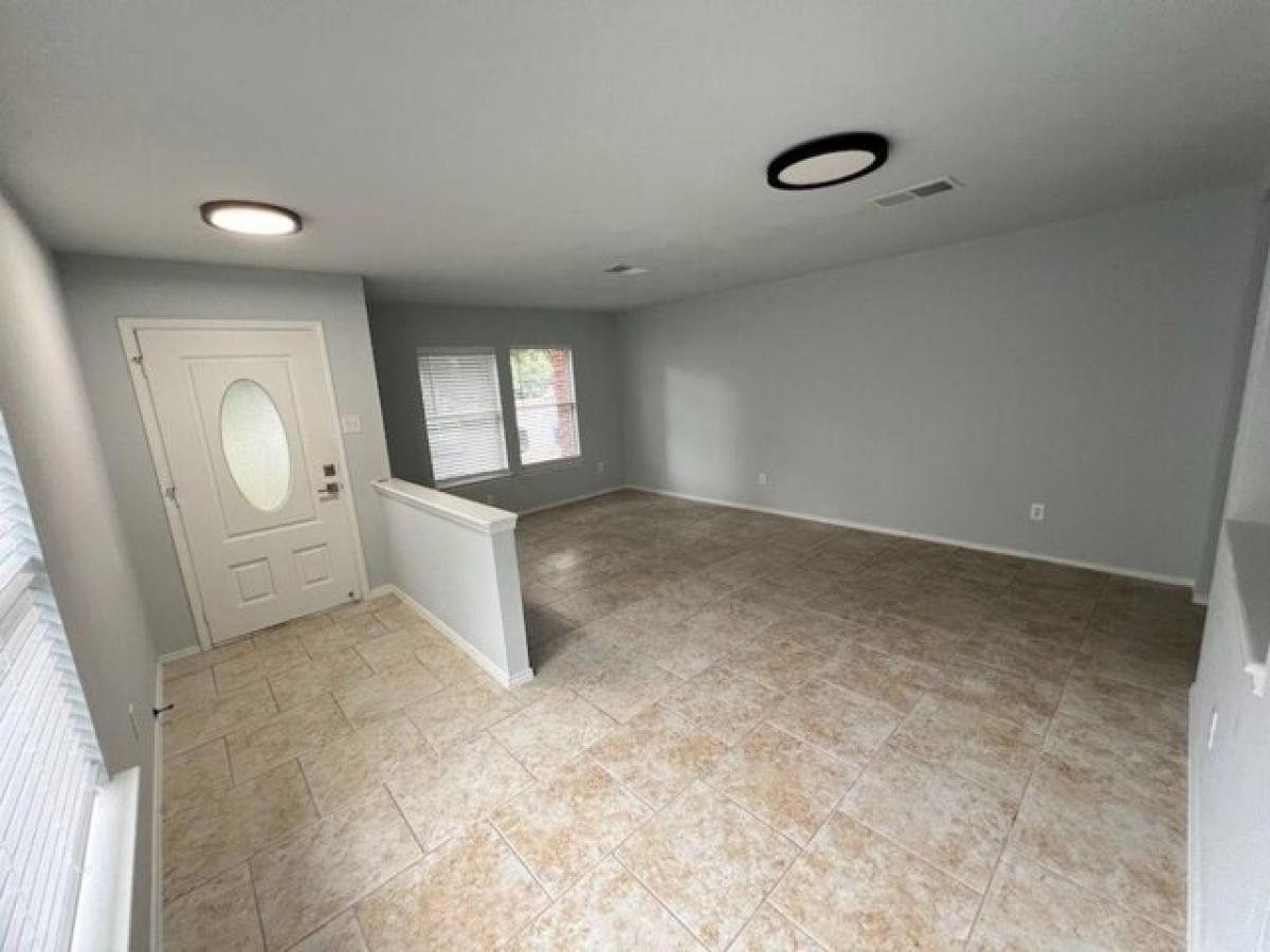 Picture of Home For Sale in Cedar Park, Texas, United States