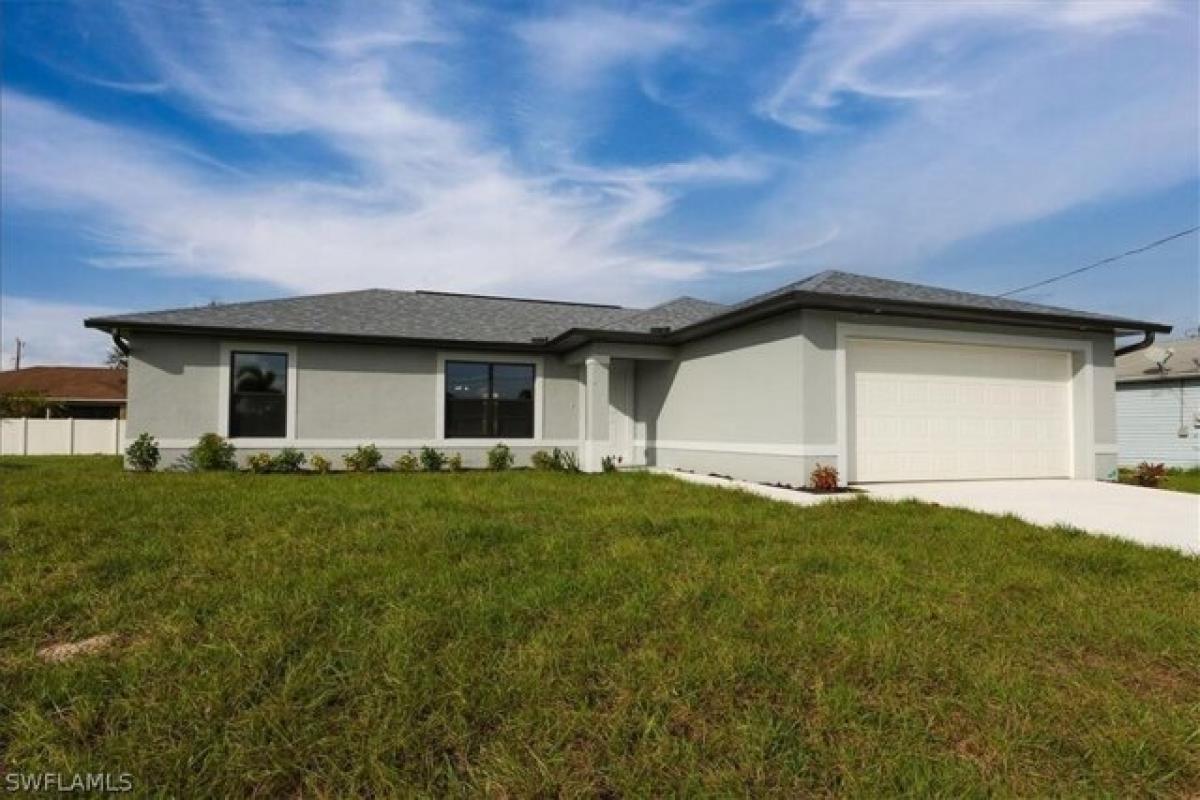 Picture of Home For Sale in Cape Coral, Florida, United States
