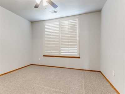 Home For Sale in Mustang, Oklahoma