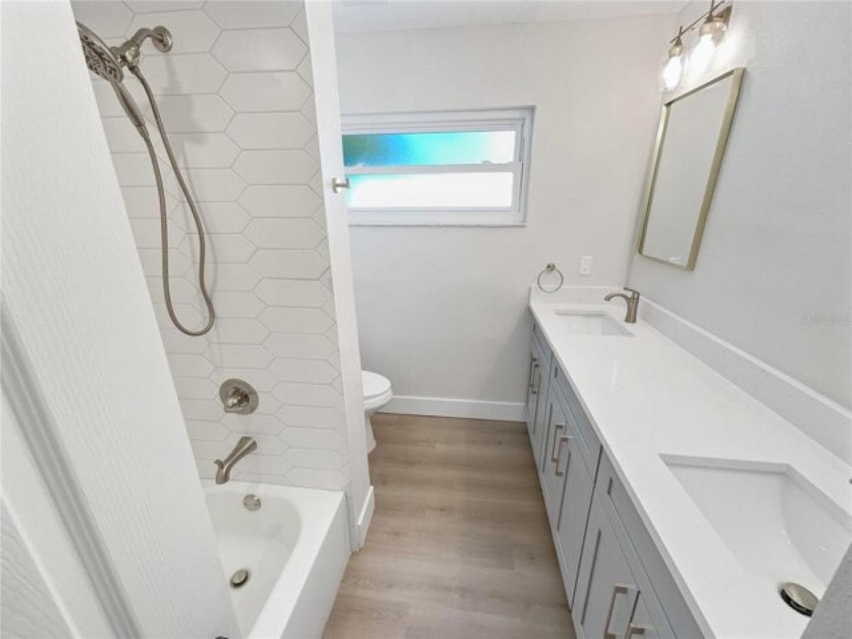 Picture of Home For Sale in Saint Petersburg, Florida, United States