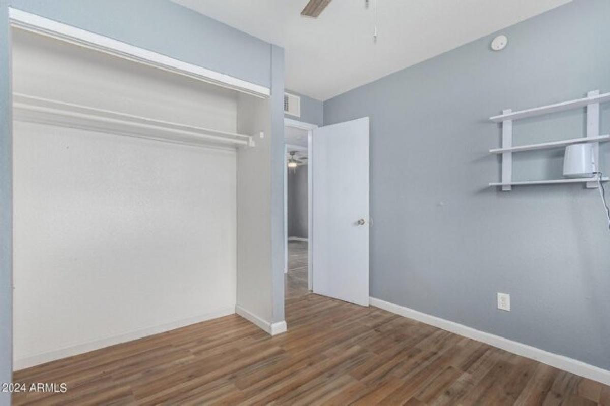 Picture of Home For Sale in Phoenix, Arizona, United States