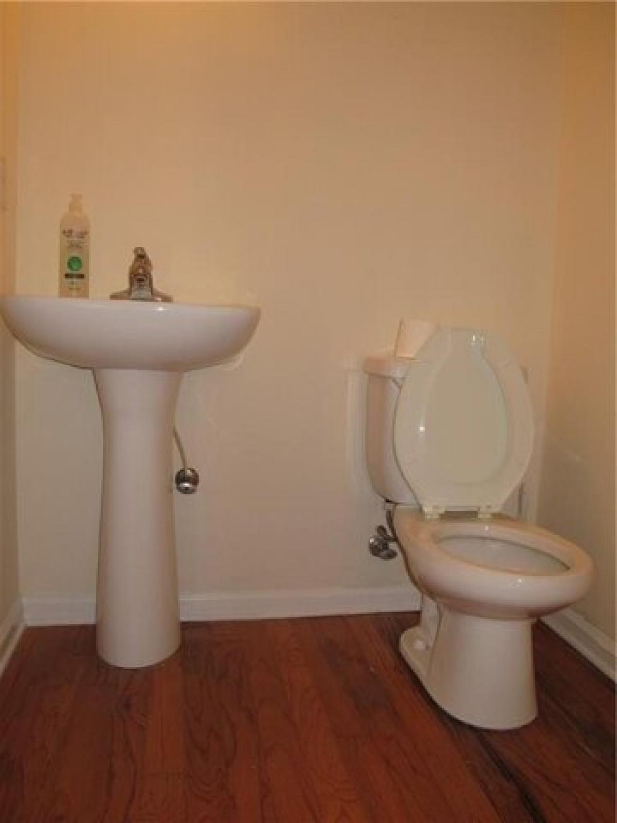 Picture of Home For Sale in Lawrenceville, Georgia, United States