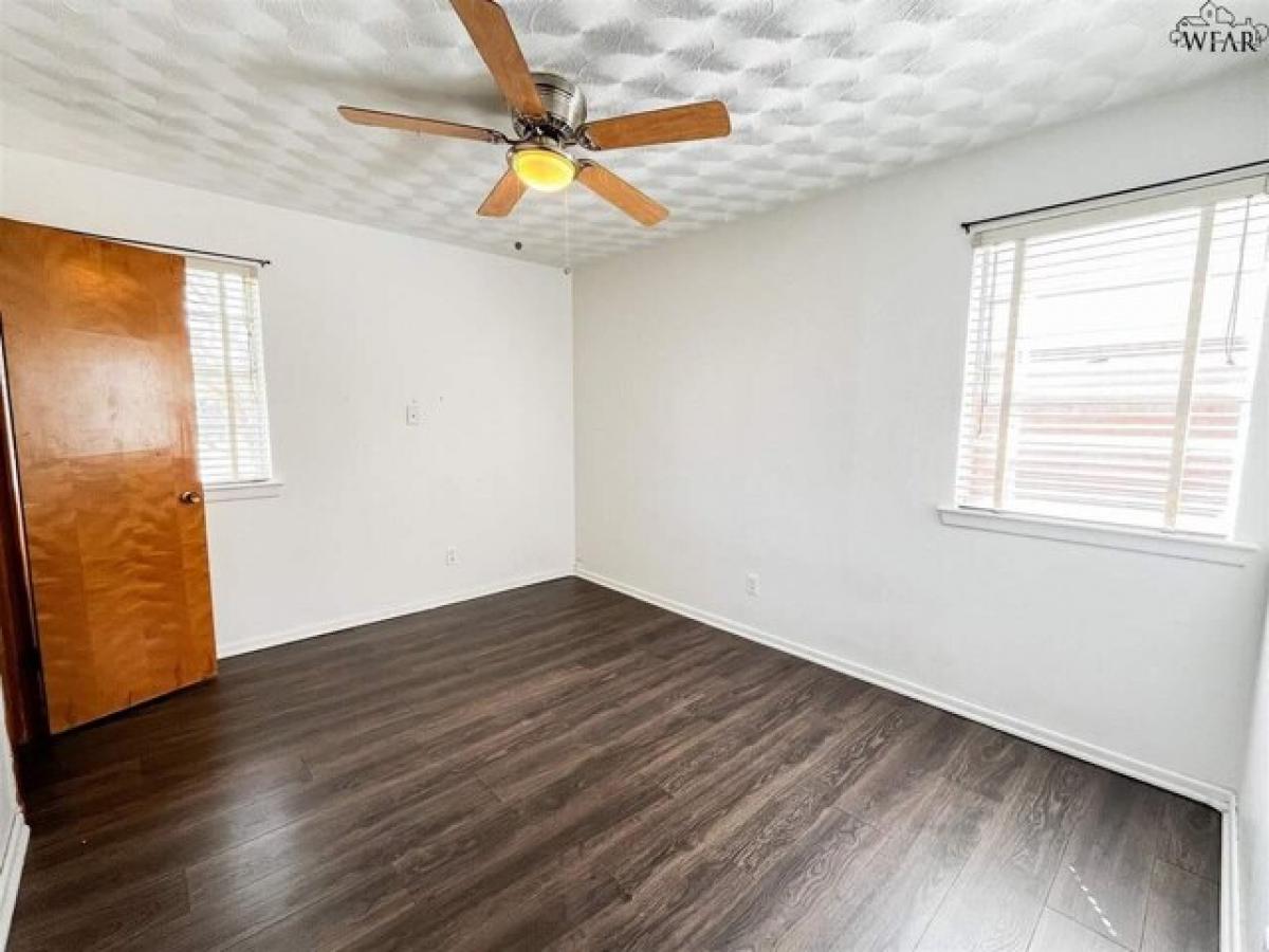 Picture of Home For Sale in Wichita Falls, Texas, United States