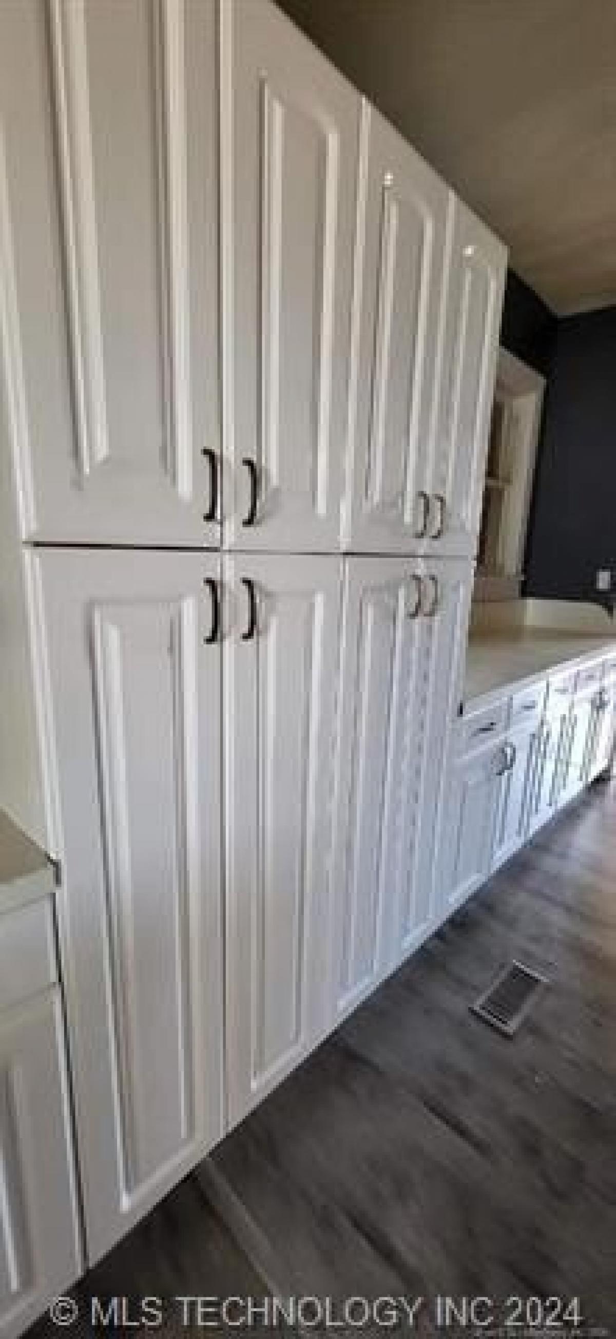 Picture of Home For Sale in Ardmore, Oklahoma, United States