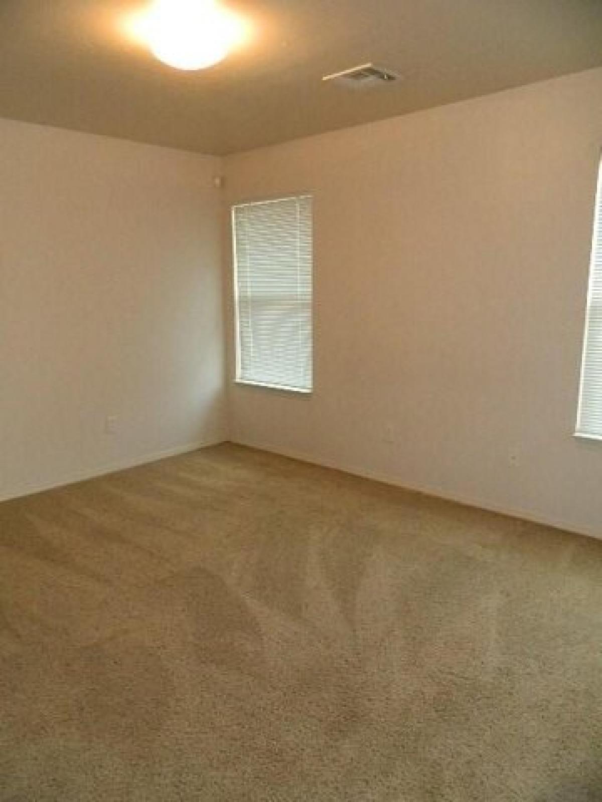 Picture of Home For Rent in Oklahoma City, Oklahoma, United States