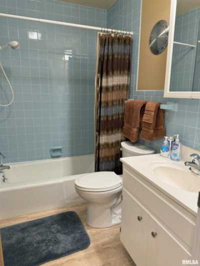 Home For Rent in Carbondale, Illinois