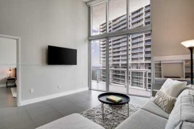 Home For Rent in Miami, Florida