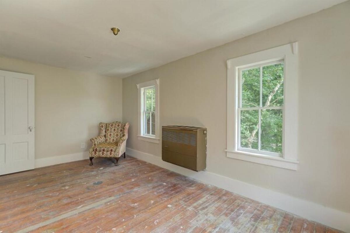 Picture of Home For Sale in Bartlett, New Hampshire, United States