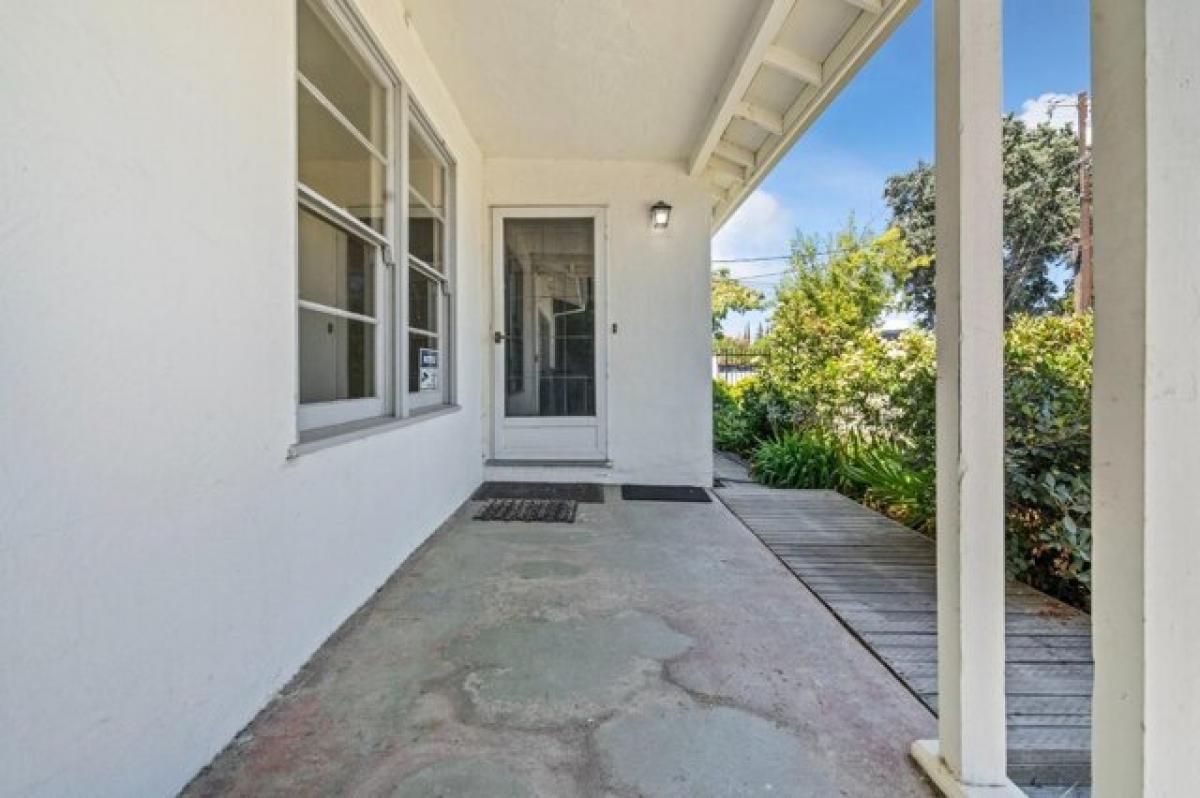 Picture of Home For Sale in Stockton, California, United States