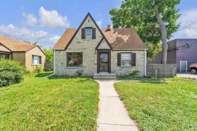 Home For Sale in Milwaukee, Wisconsin