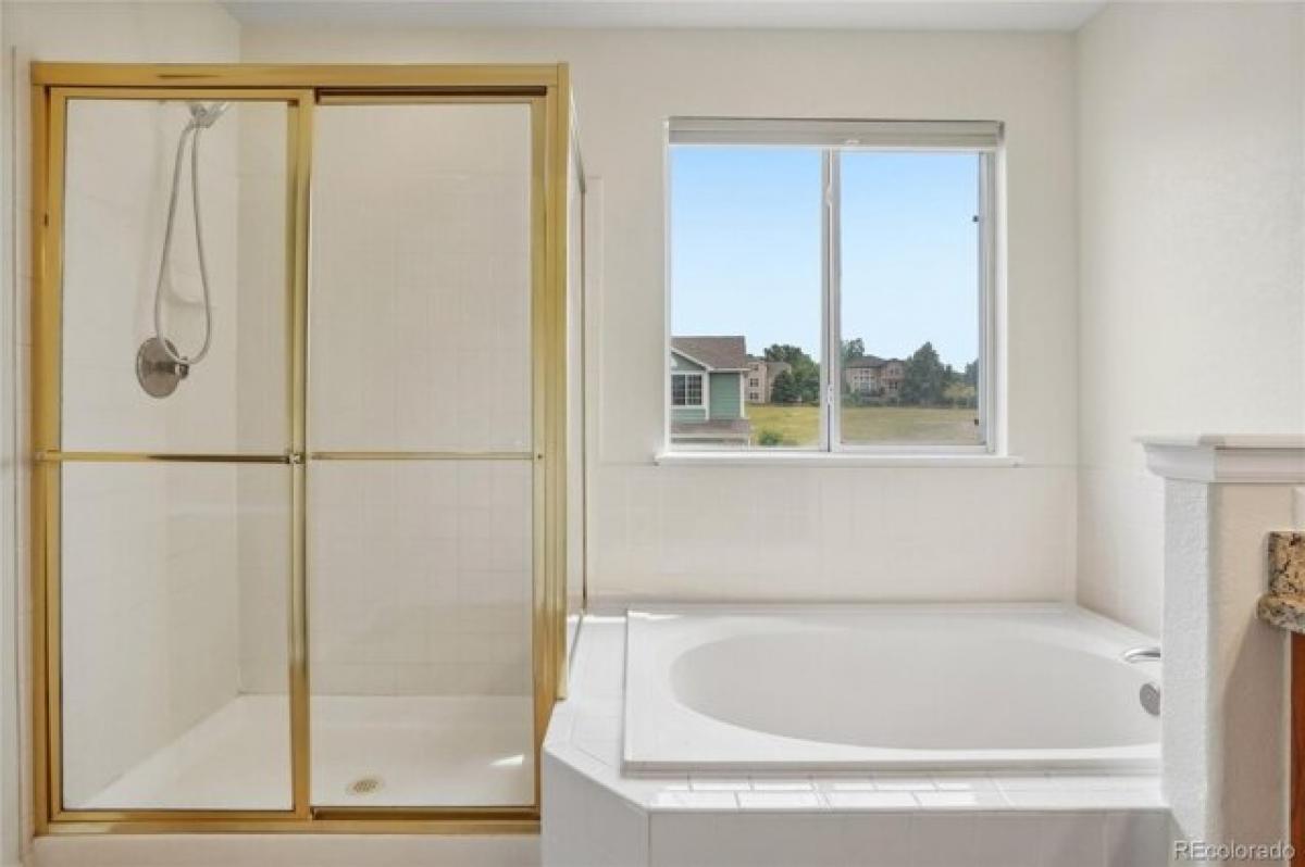 Picture of Home For Sale in Highlands Ranch, Colorado, United States