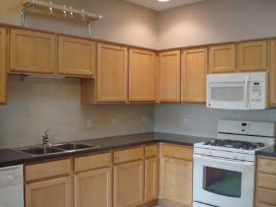 Home For Rent in Arlington Heights, Illinois