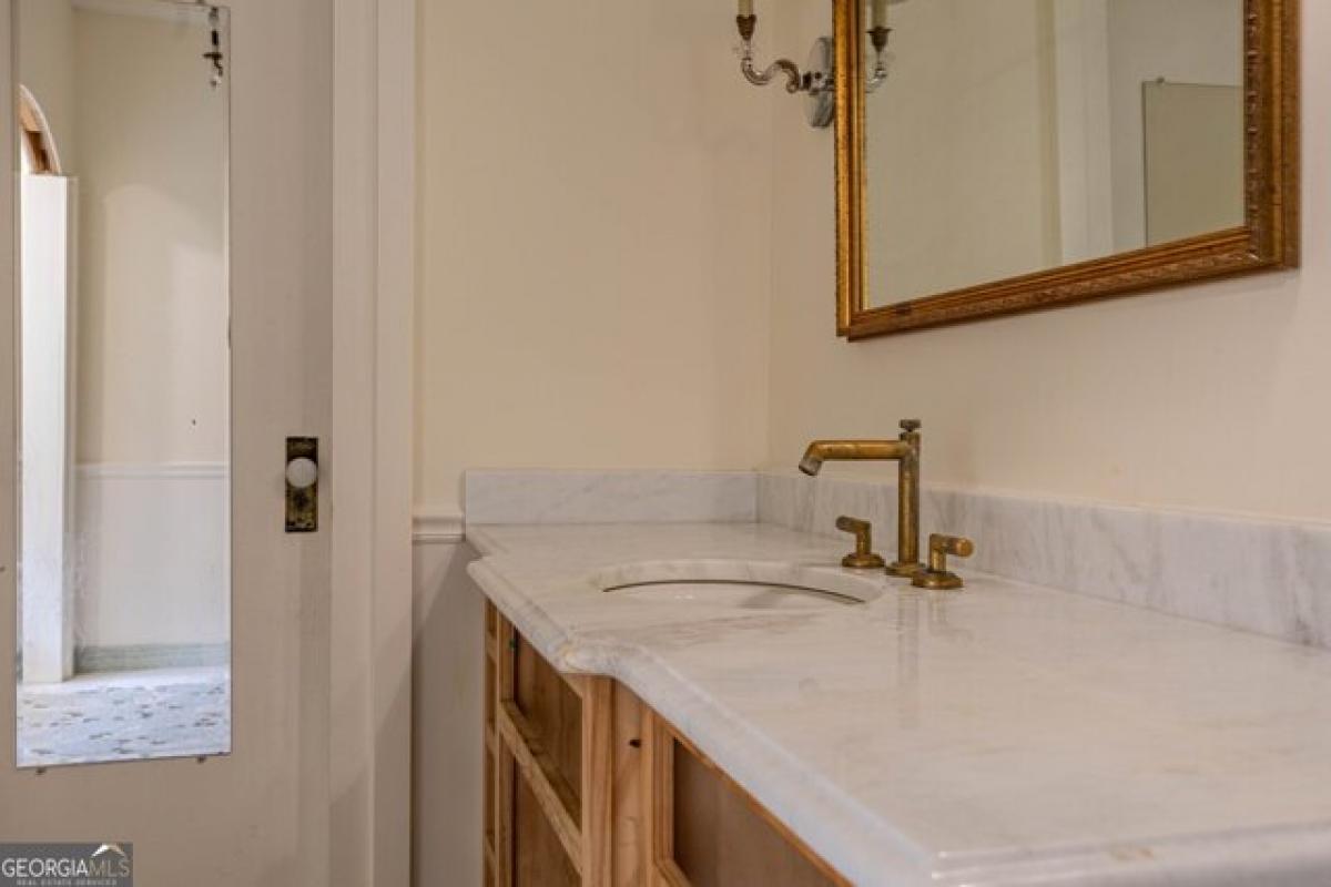 Picture of Home For Sale in Rome, Georgia, United States