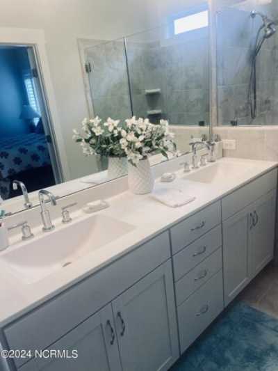 Home For Sale in Ocean Isle Beach, North Carolina