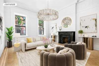 Apartment For Rent in 