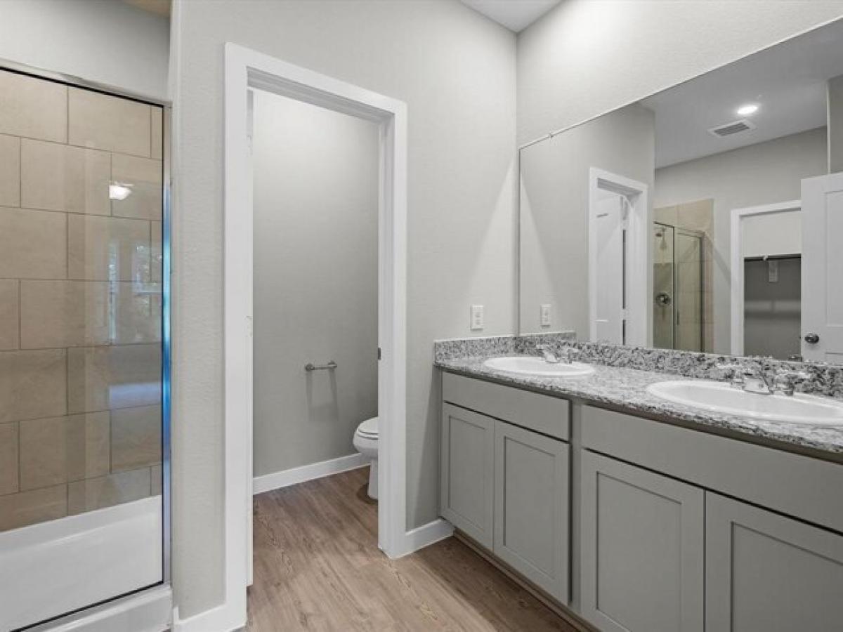 Picture of Home For Sale in Conroe, Texas, United States