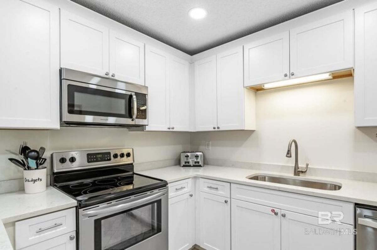 Picture of Home For Sale in Orange Beach, Alabama, United States