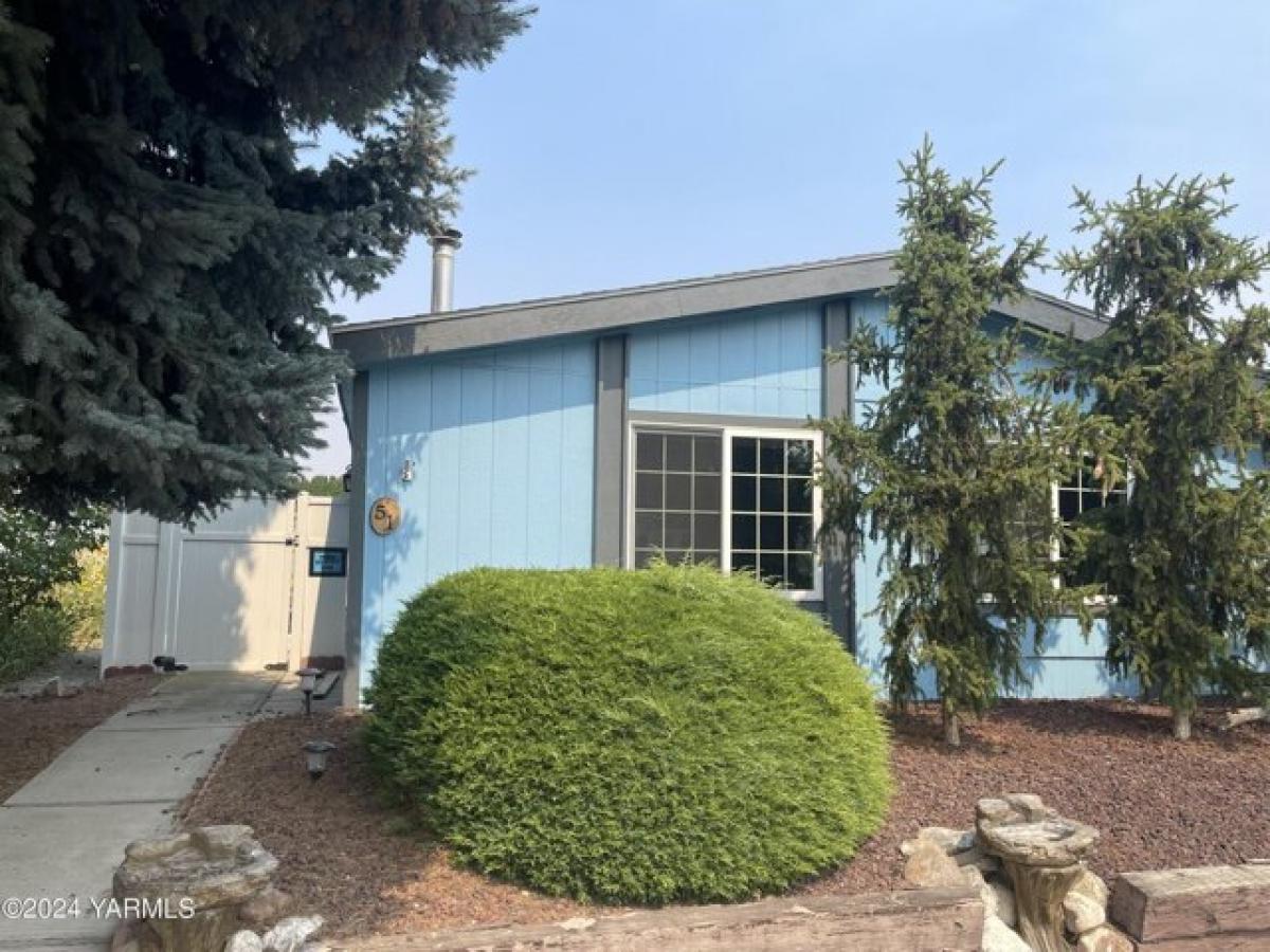 Picture of Home For Sale in Yakima, Washington, United States