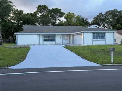 Home For Sale in Hudson, Florida