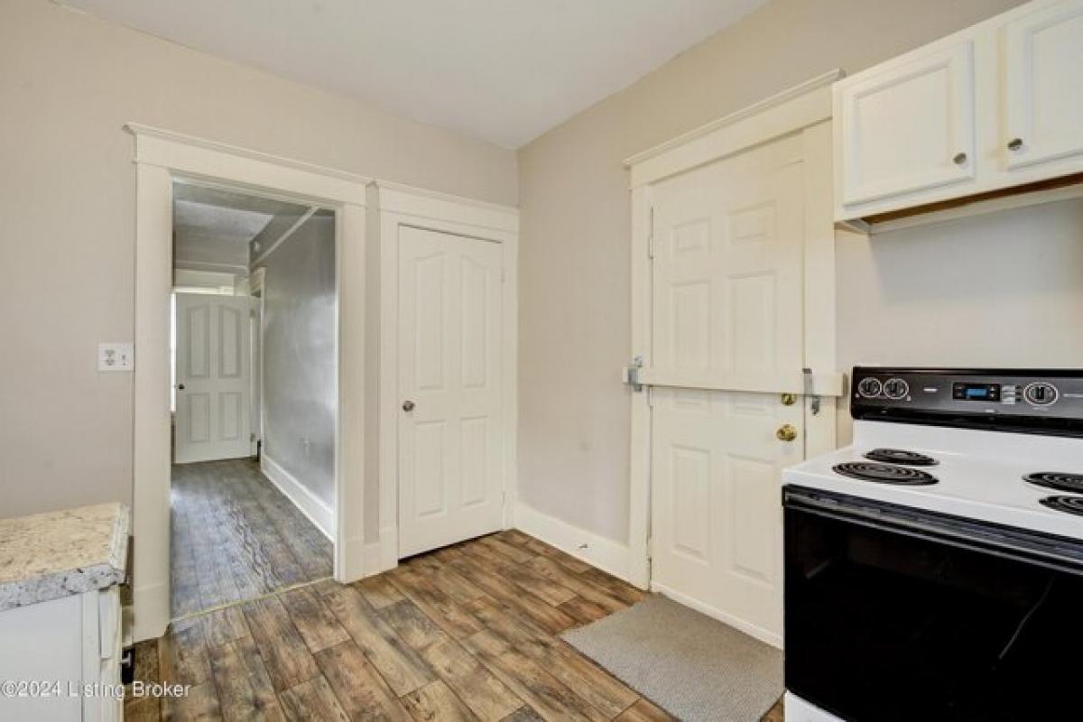 Picture of Home For Sale in Louisville, Kentucky, United States