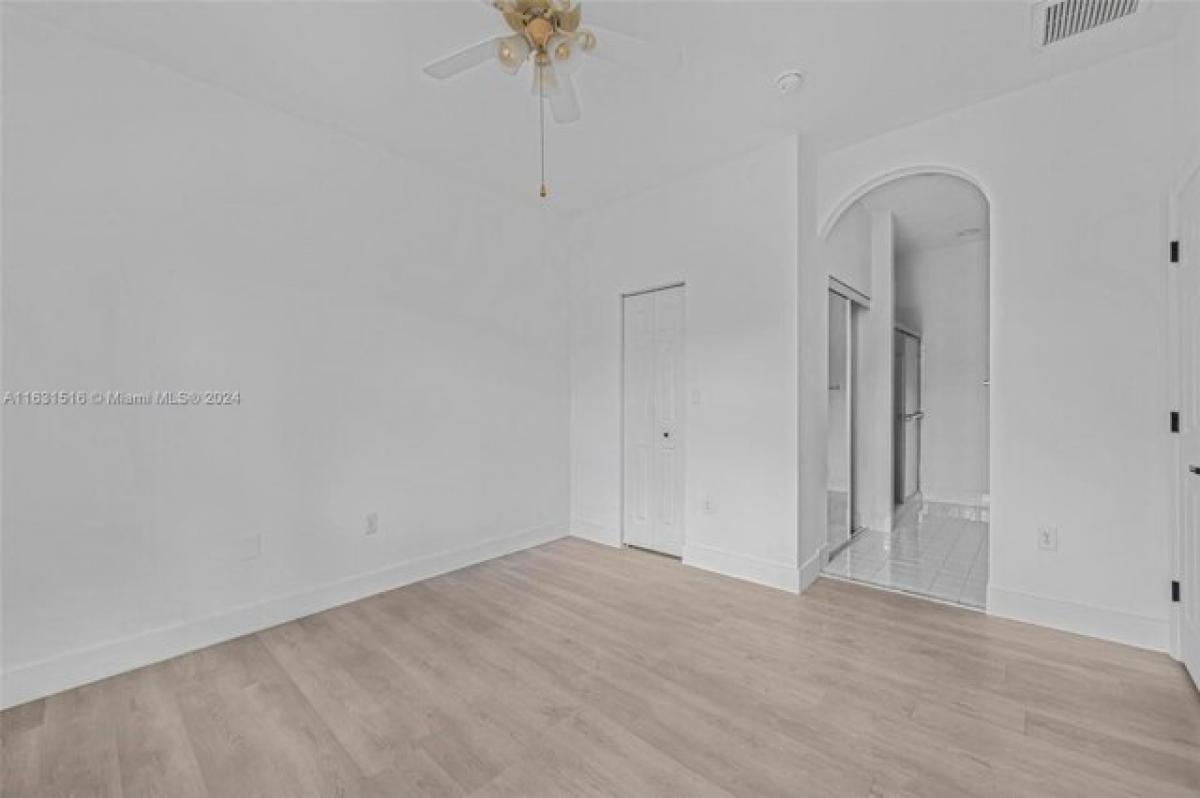 Picture of Home For Sale in Margate, Florida, United States