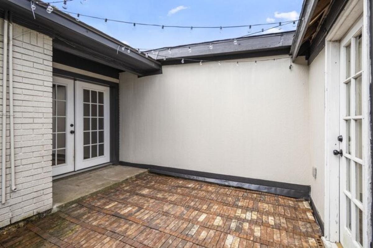 Picture of Home For Sale in Magnolia, Texas, United States