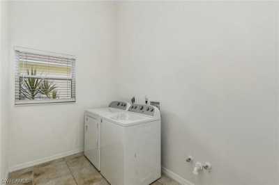 Home For Sale in Cape Coral, Florida