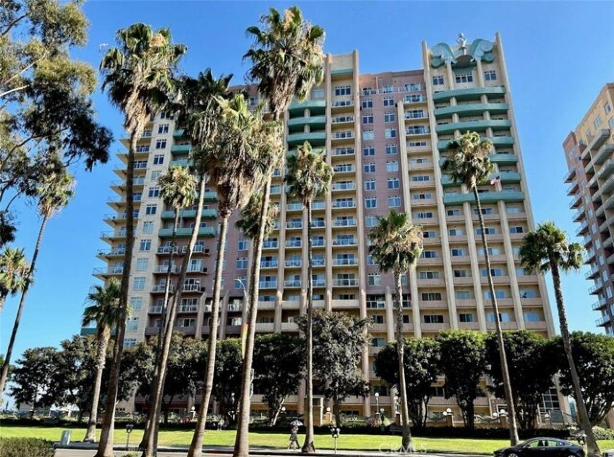 Picture of Home For Sale in Long Beach, California, United States