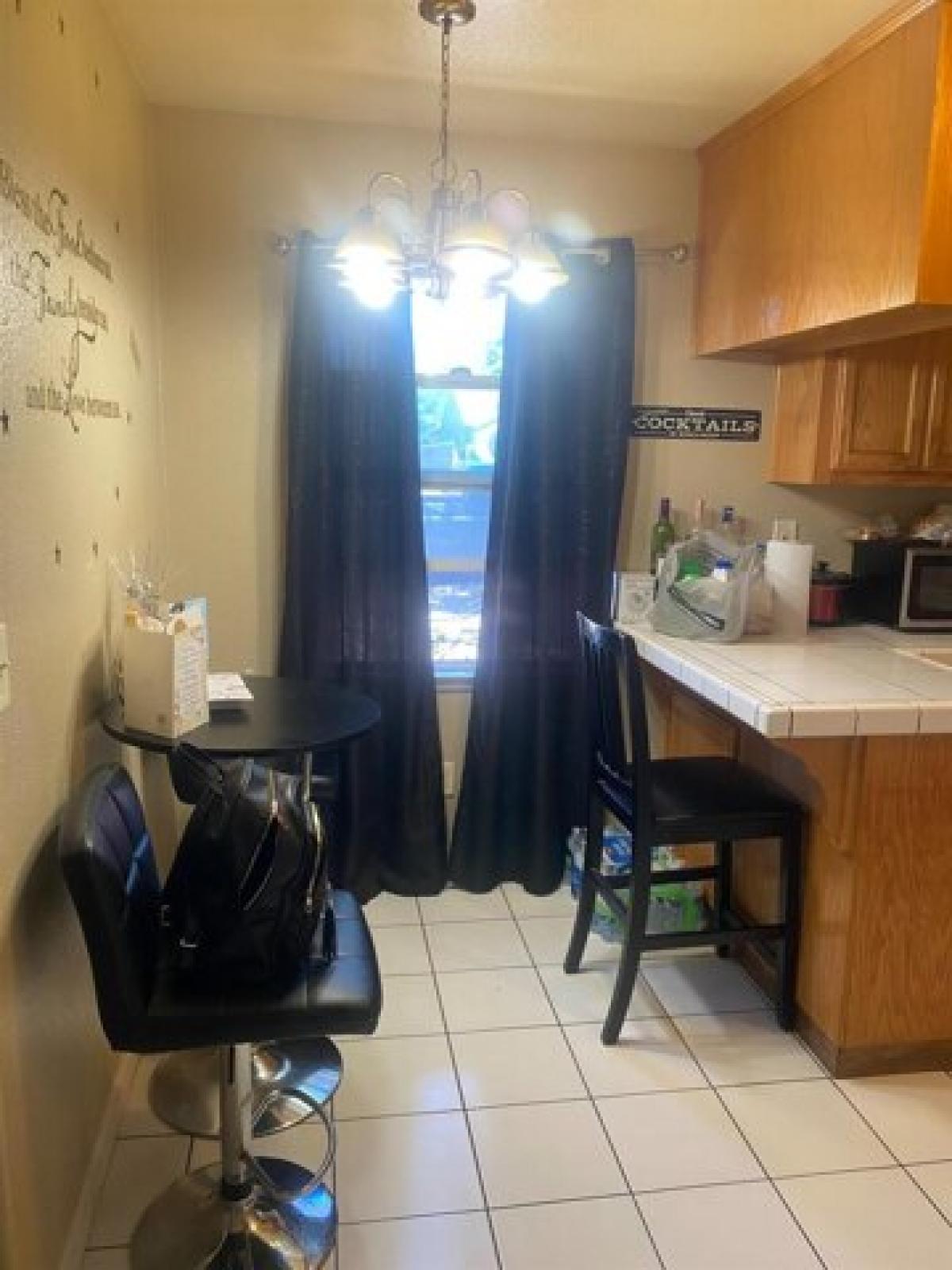 Picture of Home For Sale in Modesto, California, United States