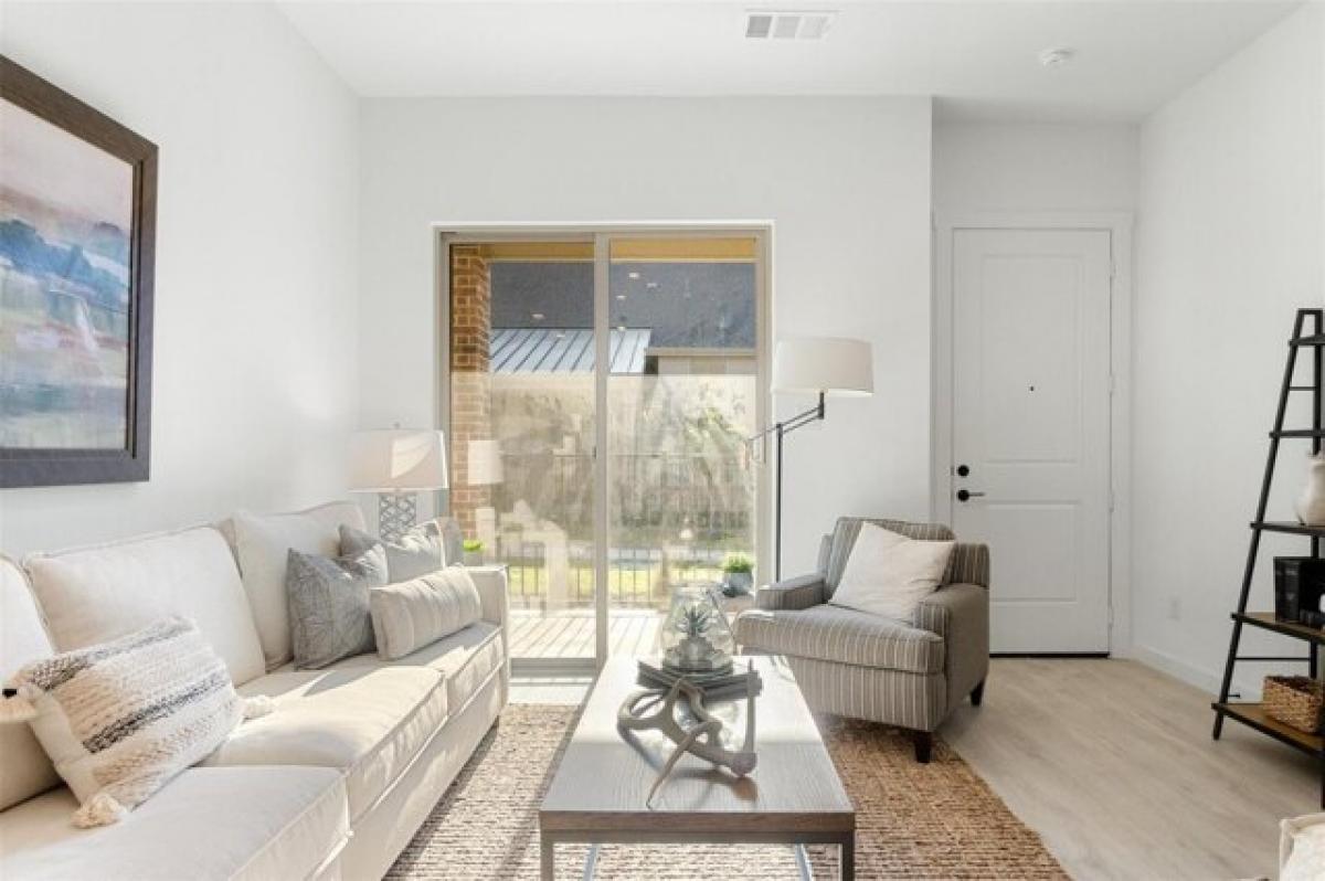 Picture of Home For Sale in Wylie, Texas, United States