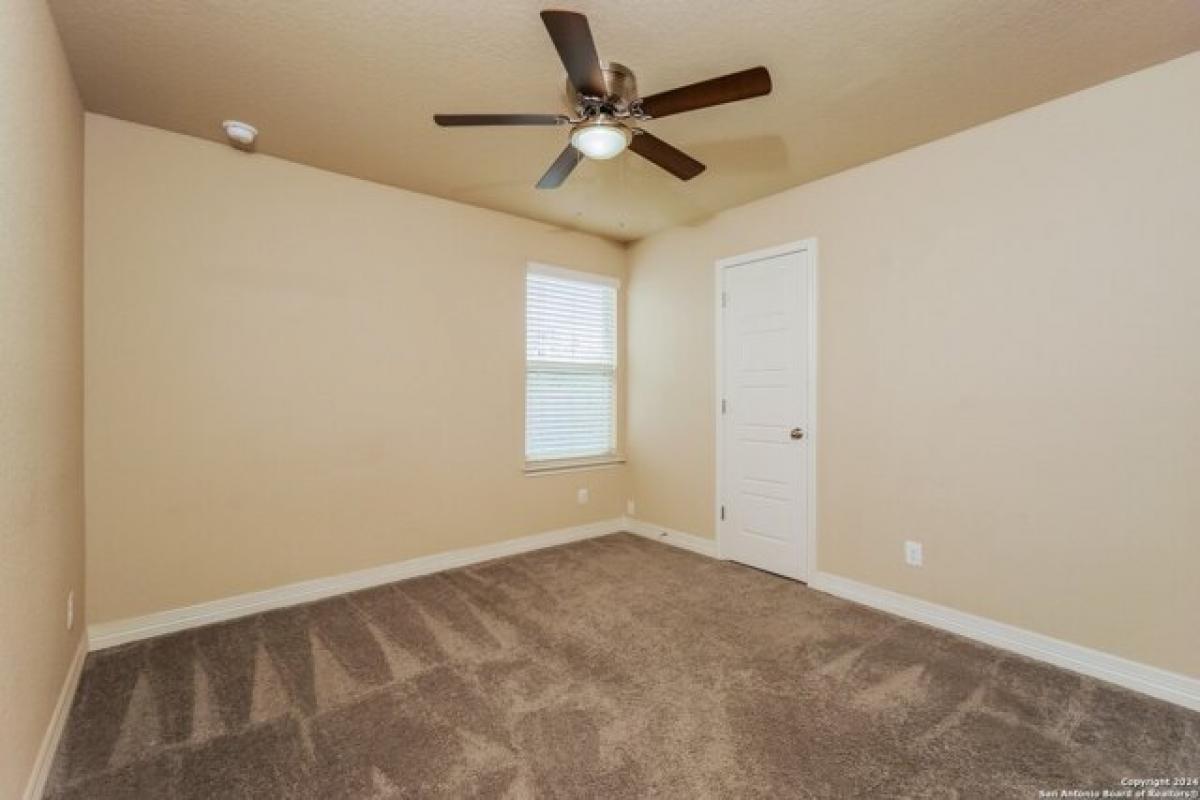 Picture of Home For Sale in New Braunfels, Texas, United States