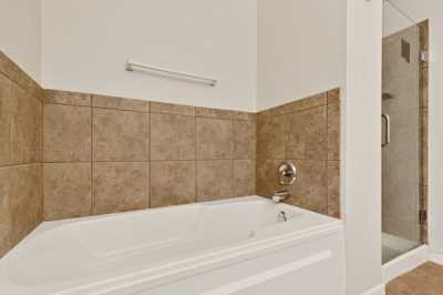 Home For Sale in Chicago, Illinois