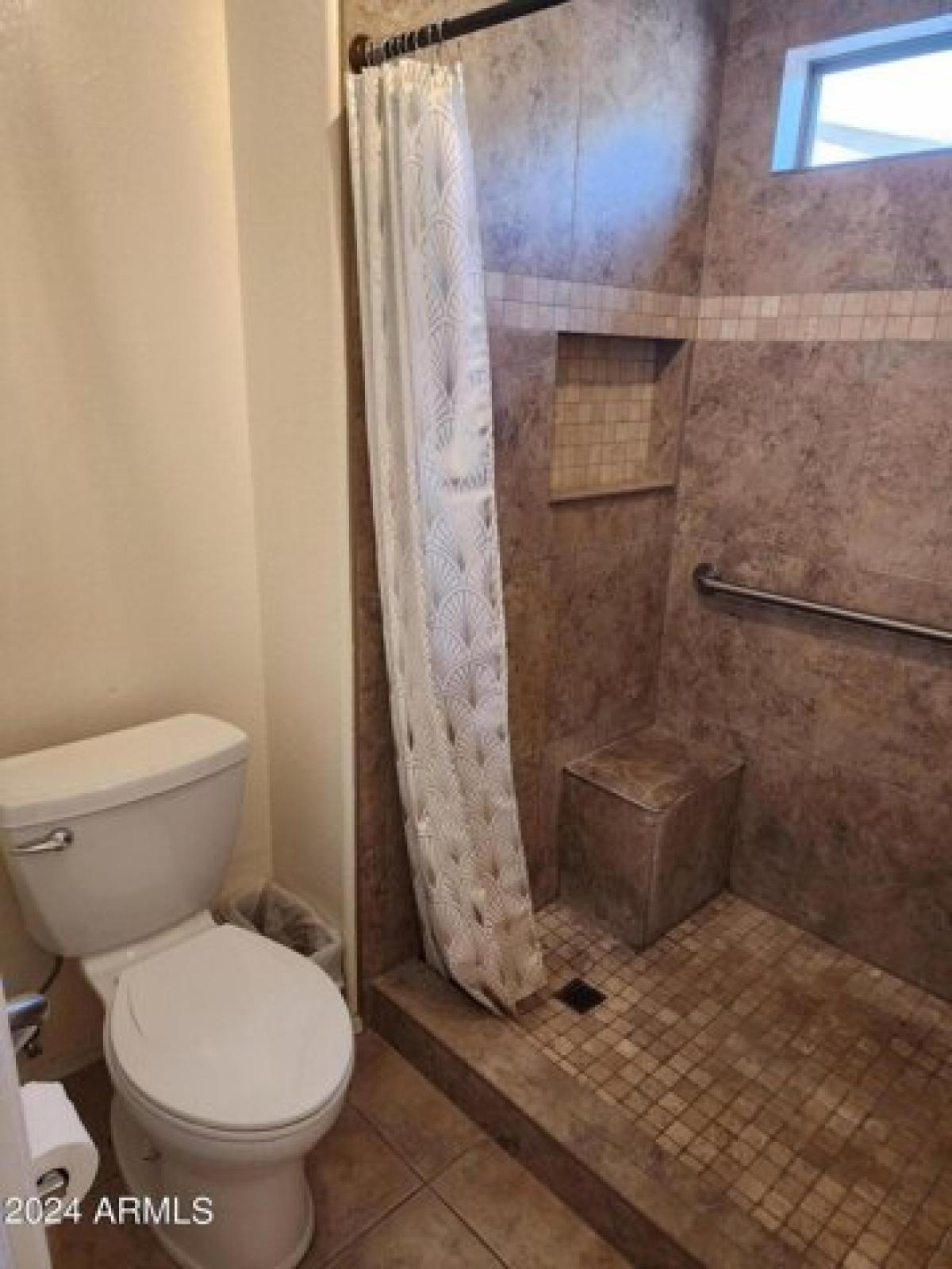 Picture of Home For Sale in Phoenix, Arizona, United States