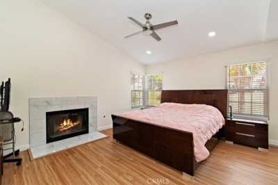 Home For Sale in Canyon Country, California