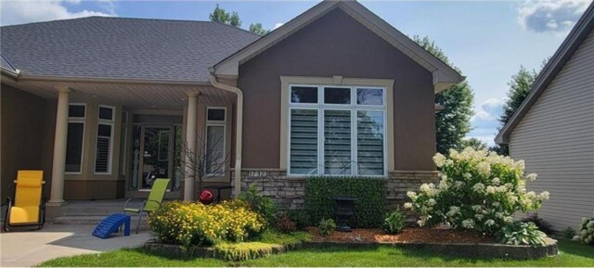 Picture of Home For Sale in Maple Grove, Minnesota, United States