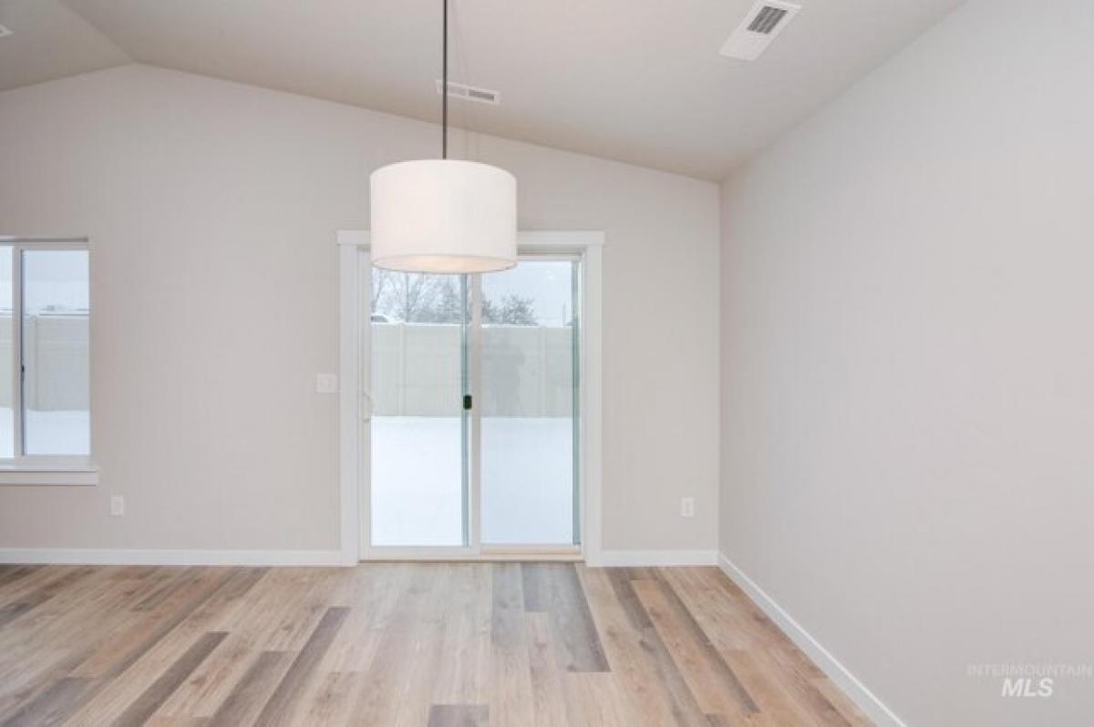 Picture of Home For Sale in Meridian, Idaho, United States